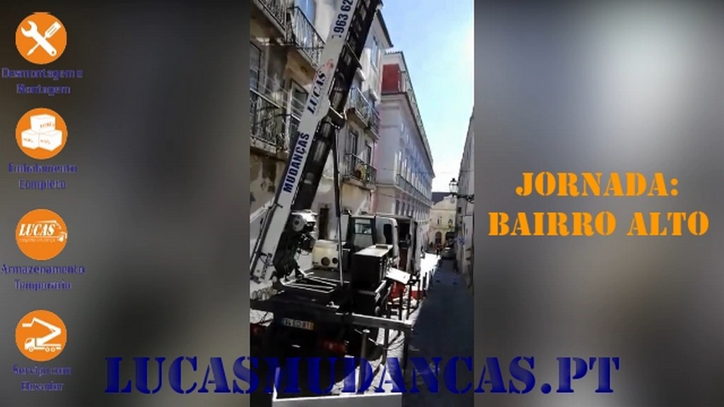 Lucas Mudanças no Bairro Alto em Lisboa